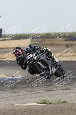 media/Sep-07-2024-Pacific Track Time (Sat) [[9bb89f5e83]]/A group/Phone Wall Paper 1000am/